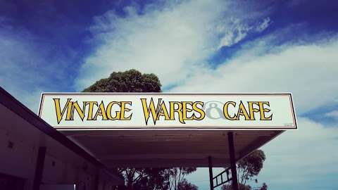 Photo: Septembre Cafe & Vintage Wares